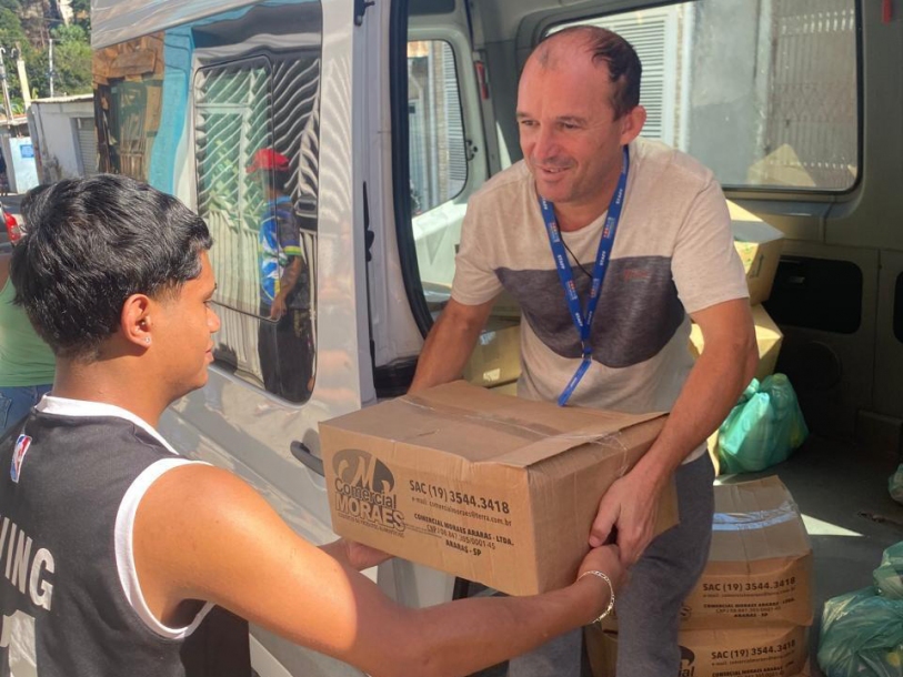 Fundo Social realiza entrega de cestas básicas em diversas regiões de Cajamar