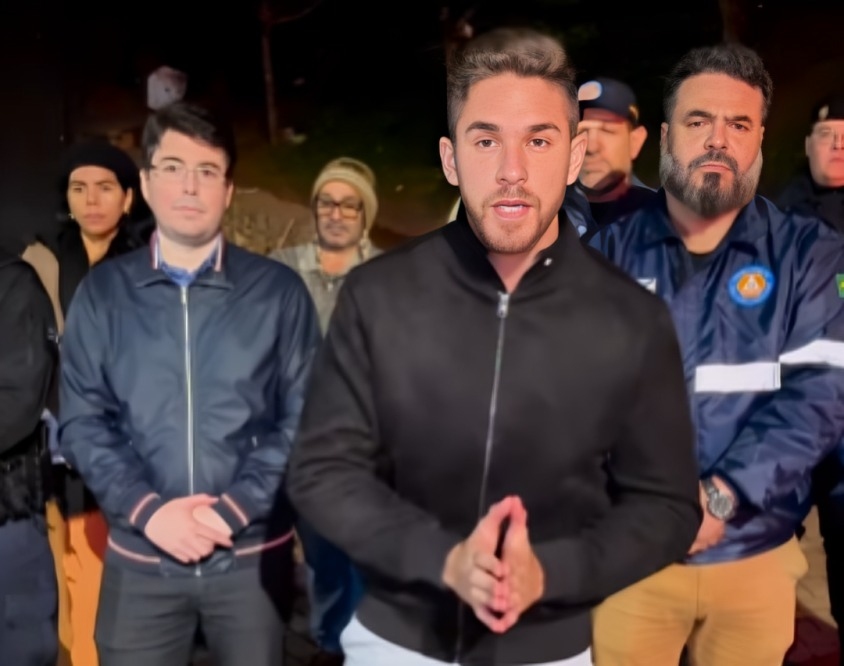 Kauan Berto acompanha ação noturna de acolhimento à população em situação de rua em Cajamar