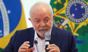 Lula anunciará crédito para entregadores comprarem motos elétricas