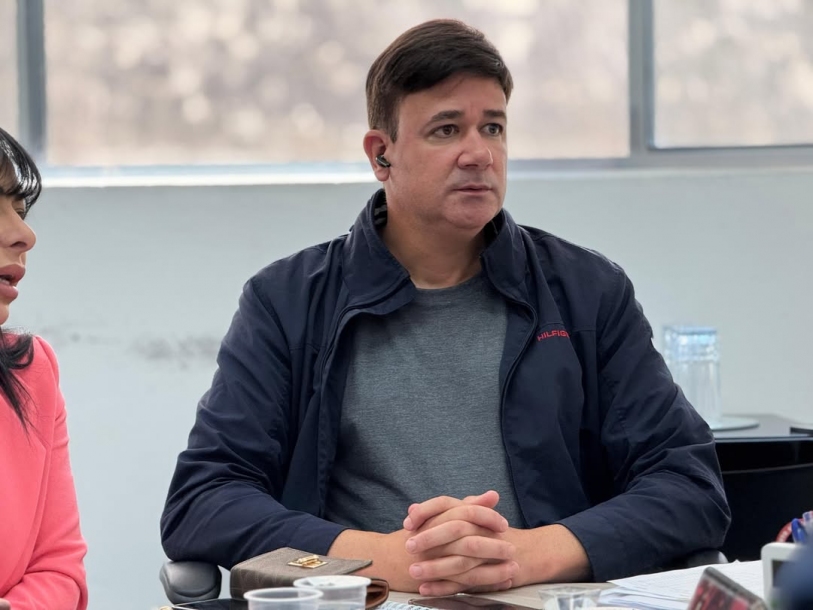 Rodrigo Andrade assina acordo para implantação do 1º Corpo de Bombeiros de Araçariguama