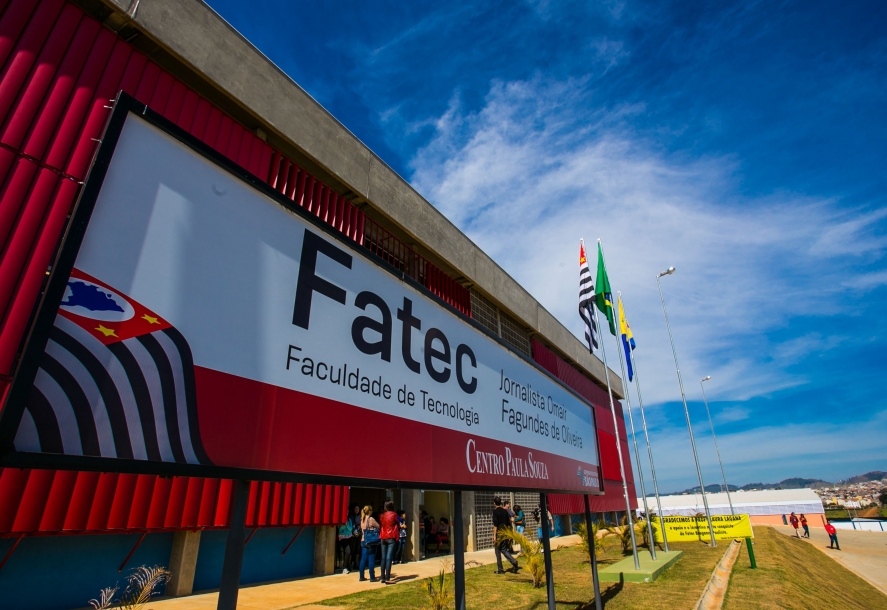 Já escolheu qual curso irá prestar no Vestibular Fatec?