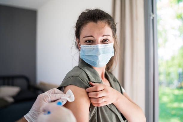 Saúde de Parnaíba segue vacinando pessoas contra Influenza