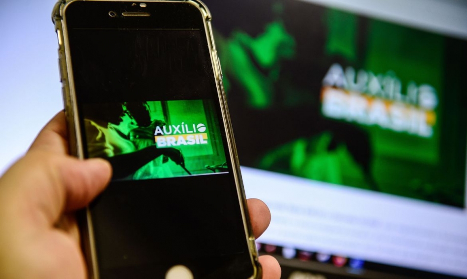 Caixa paga hoje Auxílio Brasil para cadastrados com NIS terminado em 2