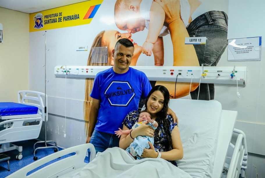 Maternidade de Parnaíba comemora o nascimento do 1º parnaibano de 2023